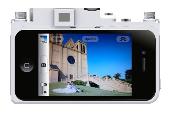 iPhone 上的 Leica 相機殼(二) iPhone 上的 Leica 相機殼(二)