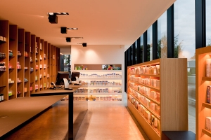 圣馬爾滕斯的藥店設計(七) 圣馬爾滕斯的藥店設計(七)