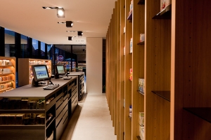 圣馬爾滕斯的藥店設計(八) 圣馬爾滕斯的藥店設計(八)