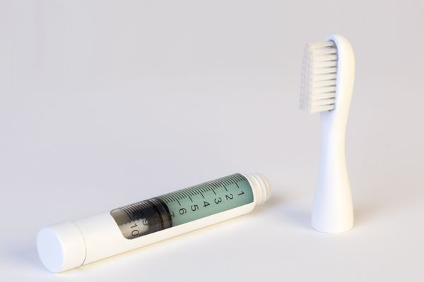 Twist Brush 方便使用的牙刷（二）